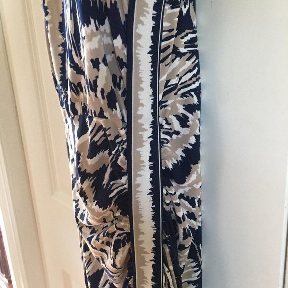 BCBG MaxAzria - Picture 7 of 7